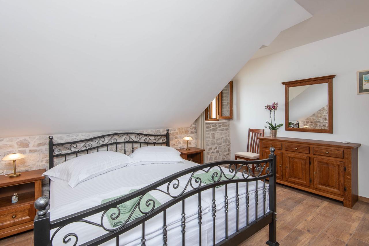 Villa Loviste Paradise Екстер'єр фото