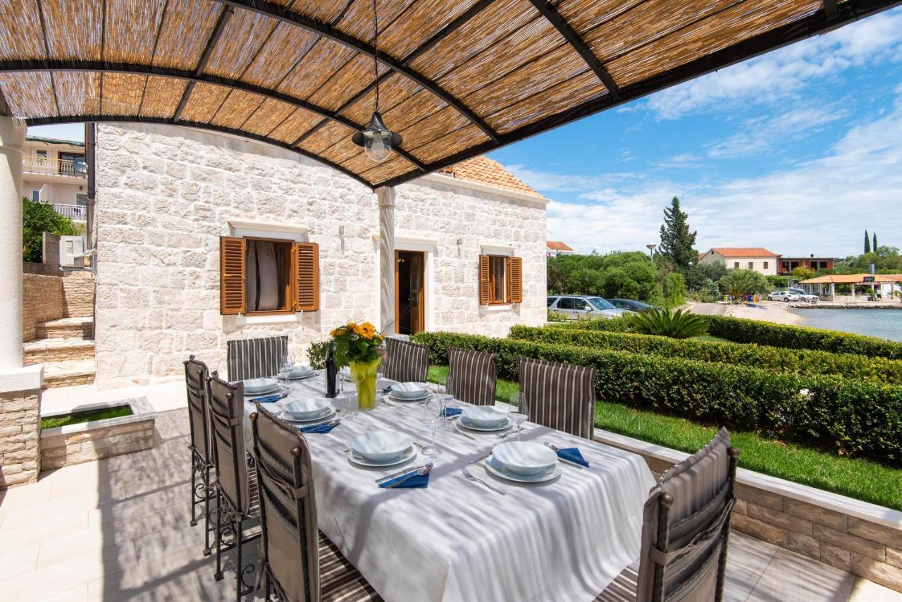 Villa Loviste Paradise Екстер'єр фото