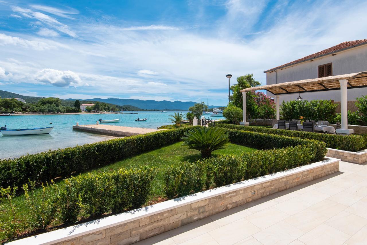 Villa Loviste Paradise Екстер'єр фото