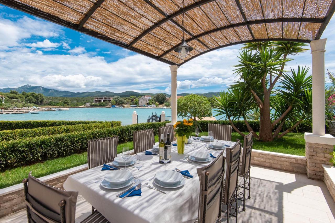 Villa Loviste Paradise Екстер'єр фото